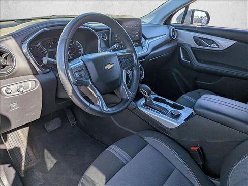 Used 2024 Chevrolet Blazer LT AWD/4WD image 9