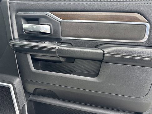 Used 2024 RAM 3500 Laramie image 13