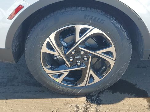 New 2026 Lincoln Nautilus Premier w/ Equipment Group 102A image 5