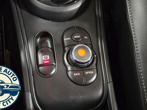 Used 2018 MINI Cooper Countryman ALL4 AWD/4WD image 19
