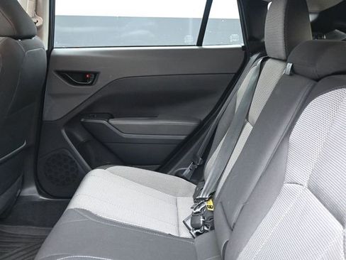 Used 2024 Subaru Crosstrek 2.0i Premium image 8