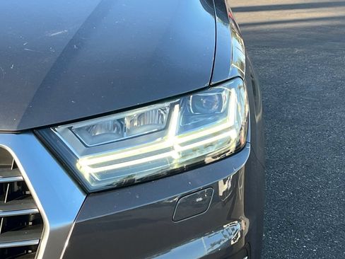 Used 2019 Audi Q7 2.0T Premium Plus w/ Premium Plus Package AWD/4WD image 44