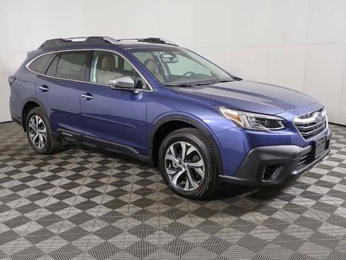 Used 2022 Subaru Outback Touring image 2