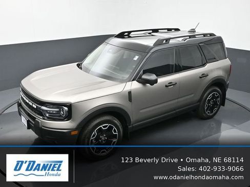 Used 2025 Ford Bronco Sport Outer Banks w/ Outer Banks Tech Package+ AWD/4WD image 16