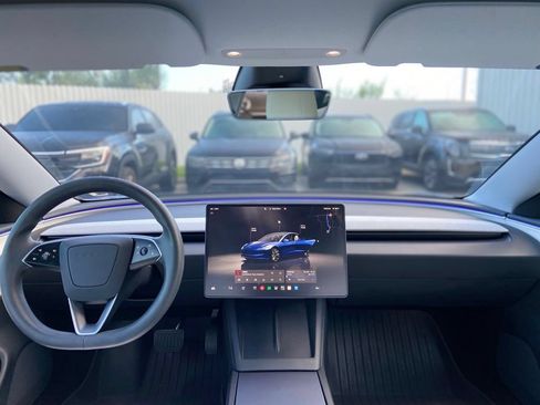 Used 2025 Tesla Model 3 Long Range RWD image 27