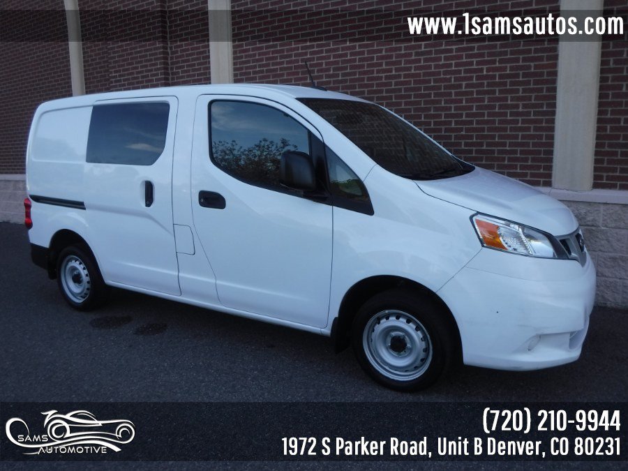 Used 2020 Nissan NV200 S w/ Back Door Glass Package FWD image 2