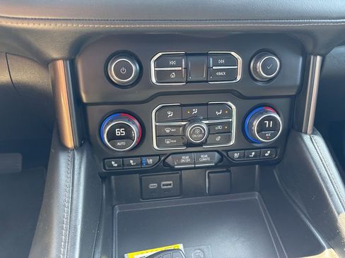 Certified 2024 Chevrolet Tahoe High Country w/ Advanced Technology Package image 29