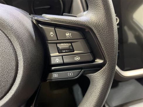 Certified 2025 Subaru Crosstrek 2.0i Premium image 18