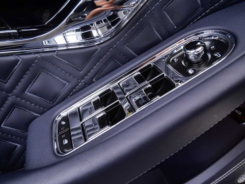 Used 2020 Bentley Continental GT AWD/4WD image 34