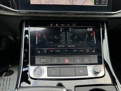 Used 2021 Audi Q8 Premium Plus w/ Premium Plus Package AWD/4WD image 26