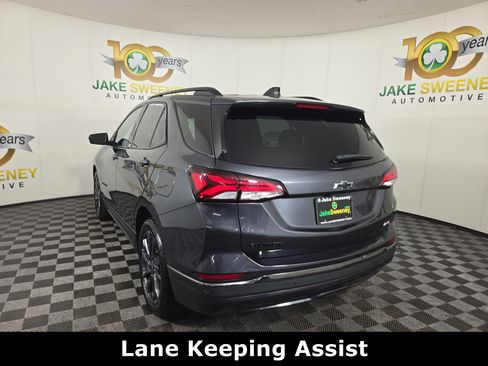 Certified 2022 Chevrolet Equinox RS FWD image 6