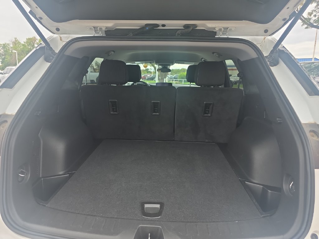 Used 2025 Chevrolet Blazer LT AWD/4WD image 17