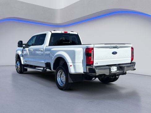 Used 2024 Ford F450 Lariat w/ Camper Package image 3