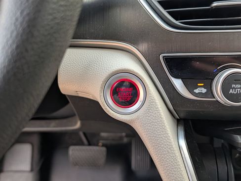 Used 2018 Honda Accord LX image 21