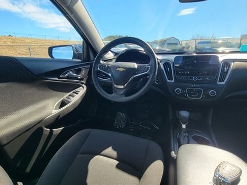 Used 2024 Chevrolet Malibu LS w/ Driver Confidence Package image 13