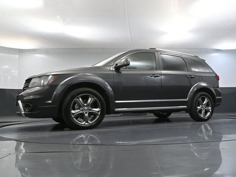 Used 2017 Dodge Journey Crossroad AWD/4WD image 53