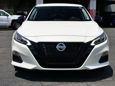 Used 2020 Nissan Altima 2.5 SR FWD image 5