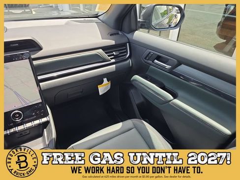 New 2026 GMC Terrain AT4 w/ Technology Package II AWD/4WD image 14