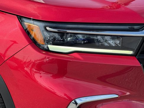 Certified 2023 Honda Pilot Touring image 10
