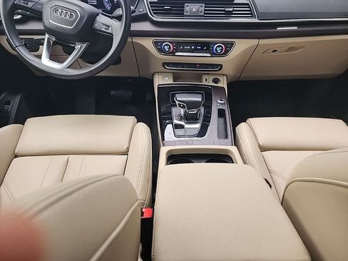 Used 2023 Audi Q5 2.0T Premium Plus AWD/4WD image 22