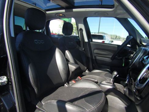 Used 2019 FIAT 500L Trekking FWD image 24