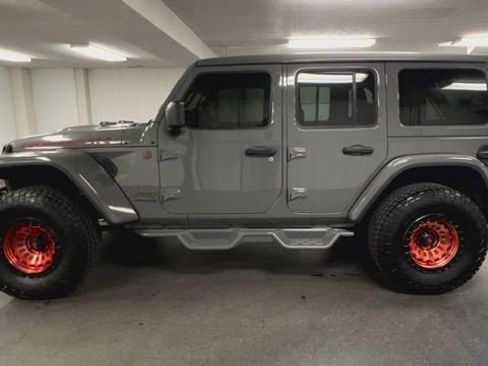 Used 2018 Jeep Wrangler Unlimited Rubicon AWD/4WD image 5
