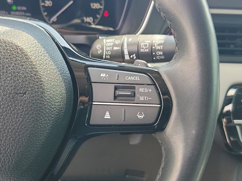 Used 2024 Honda Pilot EX-L image 26