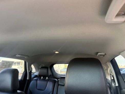 Certified 2020 Ford Edge Titanium image 34