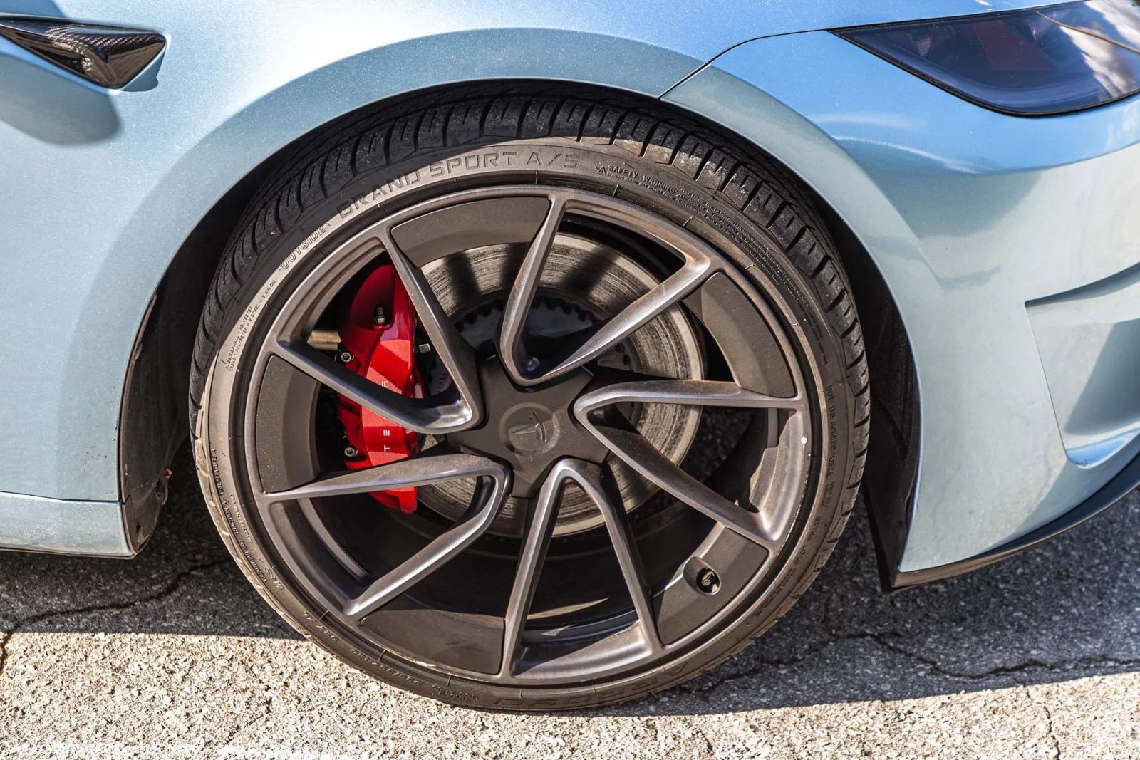 Used 2024 Tesla Model 3 Performance AWD/4WD image 14