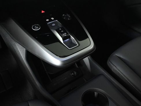 New 2026 Audi Q4 e-tron Premium Plus image 19