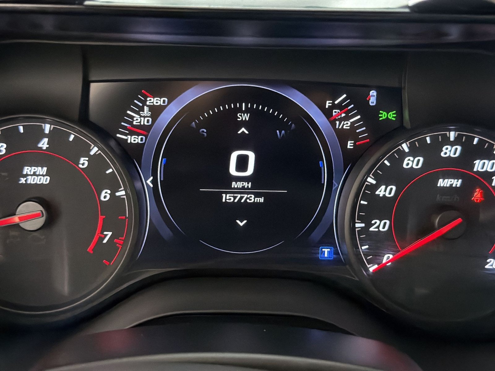 Used 2021 Chevrolet Camaro SS RWD image 17