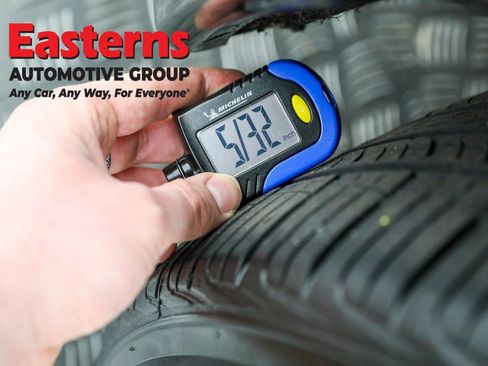 Used 2024 Nissan Ariya AWD image 28