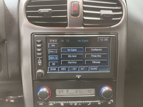 Used 2006 Chevrolet Corvette Base w/ Preferred Equipment Group image 17