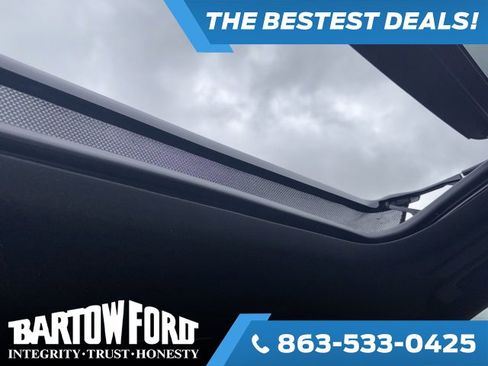 Used 2025 Lincoln Aviator Reserve w/ Luxury Package image 12