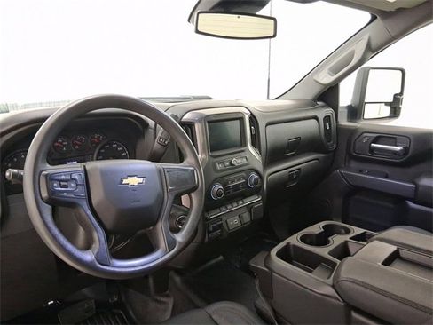 Used 2025 Chevrolet Silverado 2500 W/T w/ WT Convenience Package image 20
