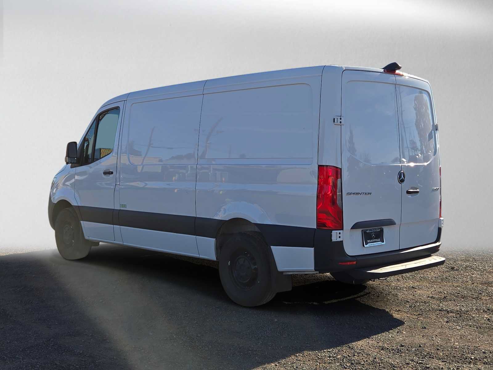 Used 2026 Mercedes-Benz Sprinter 2500 image 5