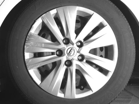 Used 2025 Nissan Sentra S FWD image 17