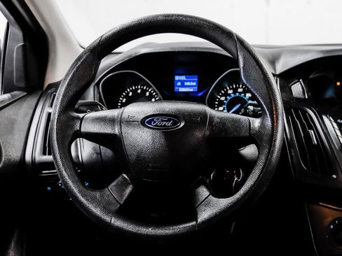 Used 2014 Ford Focus S FWD image 17