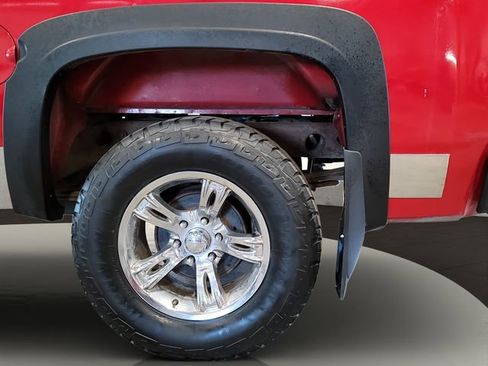 Used 2007 Chevrolet Silverado 1500 LTZ w/ Safety Package AWD/4WD image 38