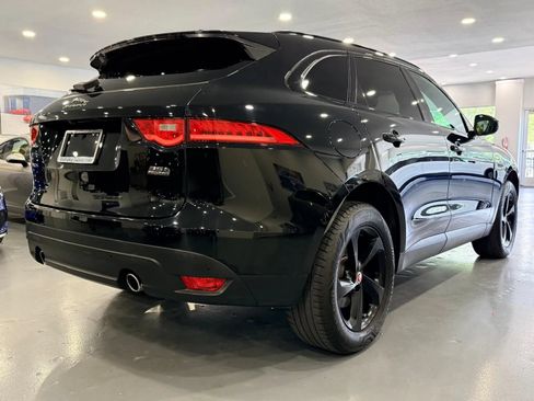 Used 2017 Jaguar F-PACE Premium AWD/4WD image 7