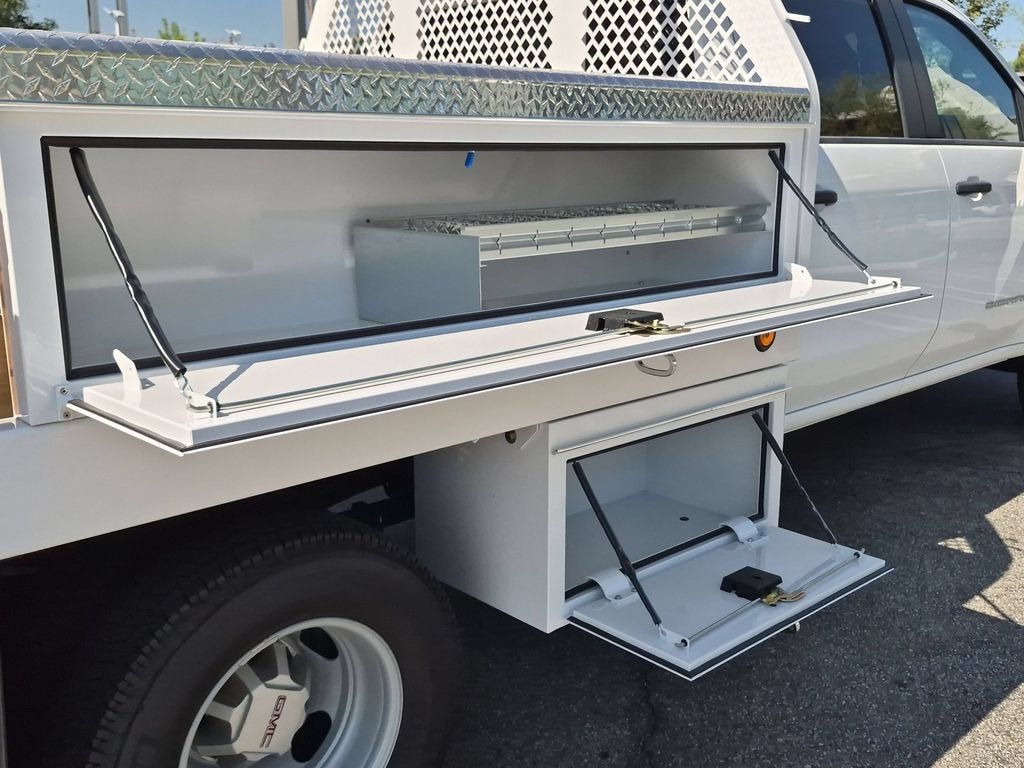 New 2026 GMC Sierra 3500 Pro w/ Convenience Package RWD image 25