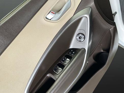 Used 2017 Hyundai Santa Fe Sport image 23