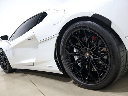 Used 2026 Lamborghini Temerario AWD/4WD image 19