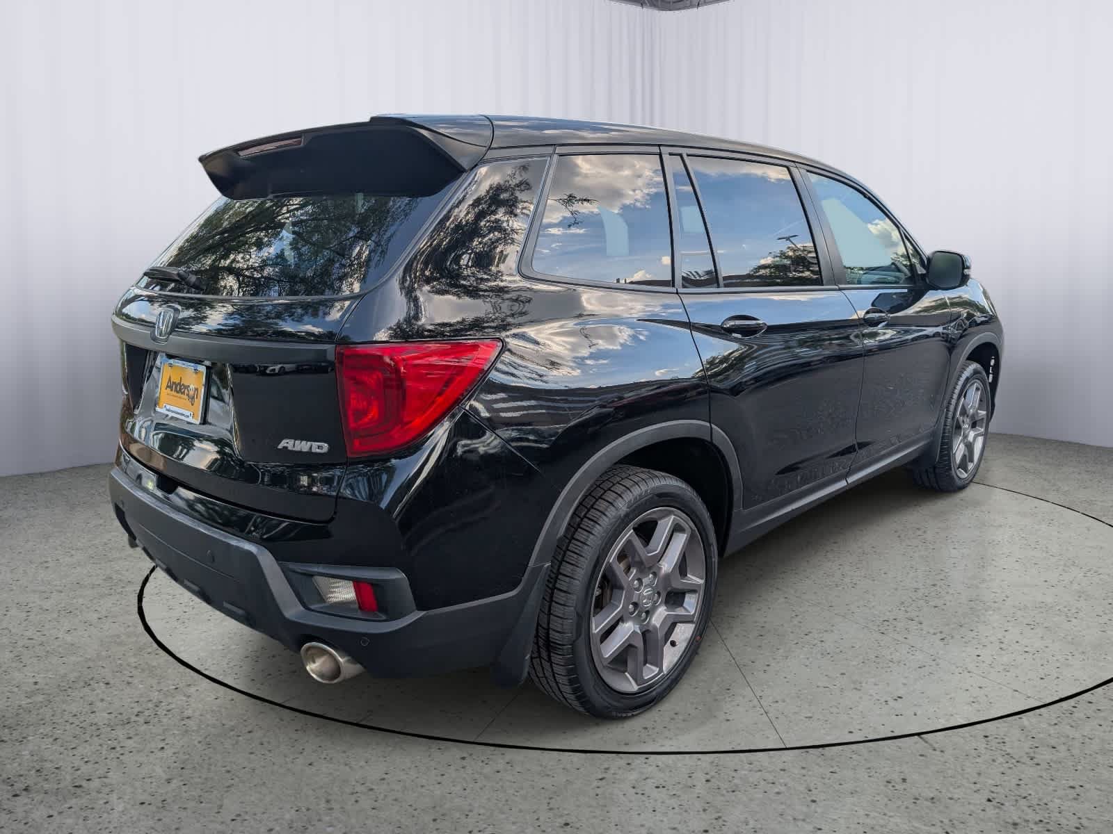 Certified 2023 Honda Passport EX-L image 3