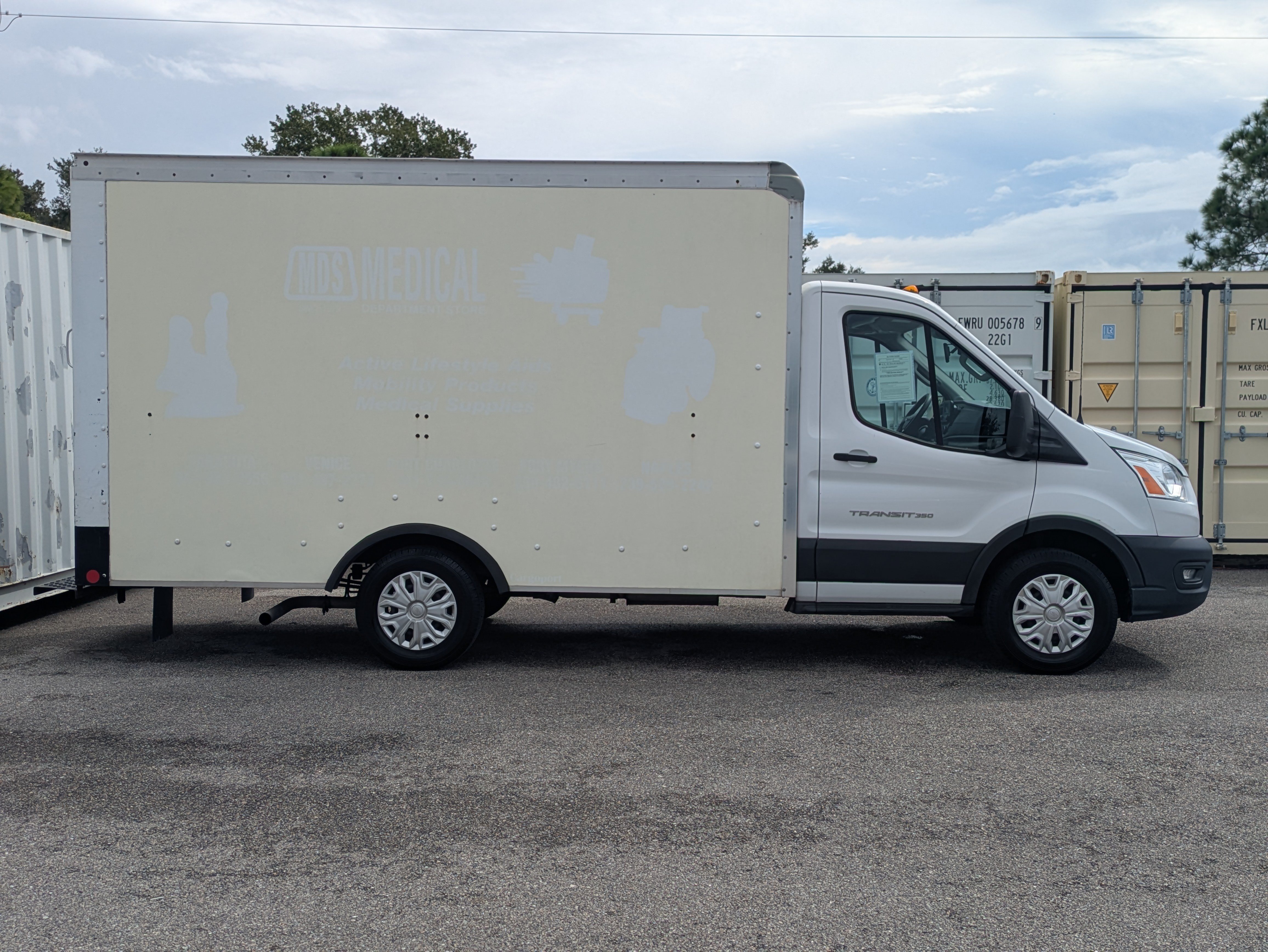 Used 2022 Ford Transit 350 w/ Exterior Upgrade Package RWD image 1