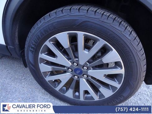 Certified 2020 Ford Escape Titanium image 14