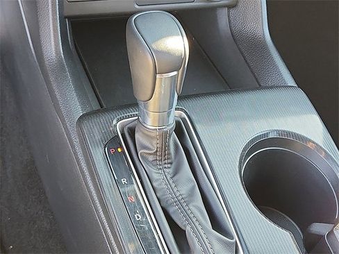 Used 2025 Honda Civic Sport image 14