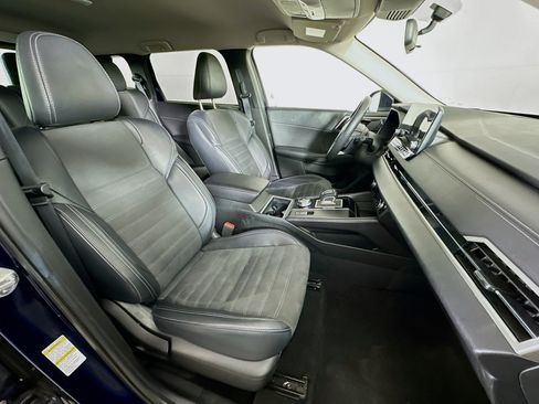 Used 2024 Mitsubishi Outlander SE FWD image 30