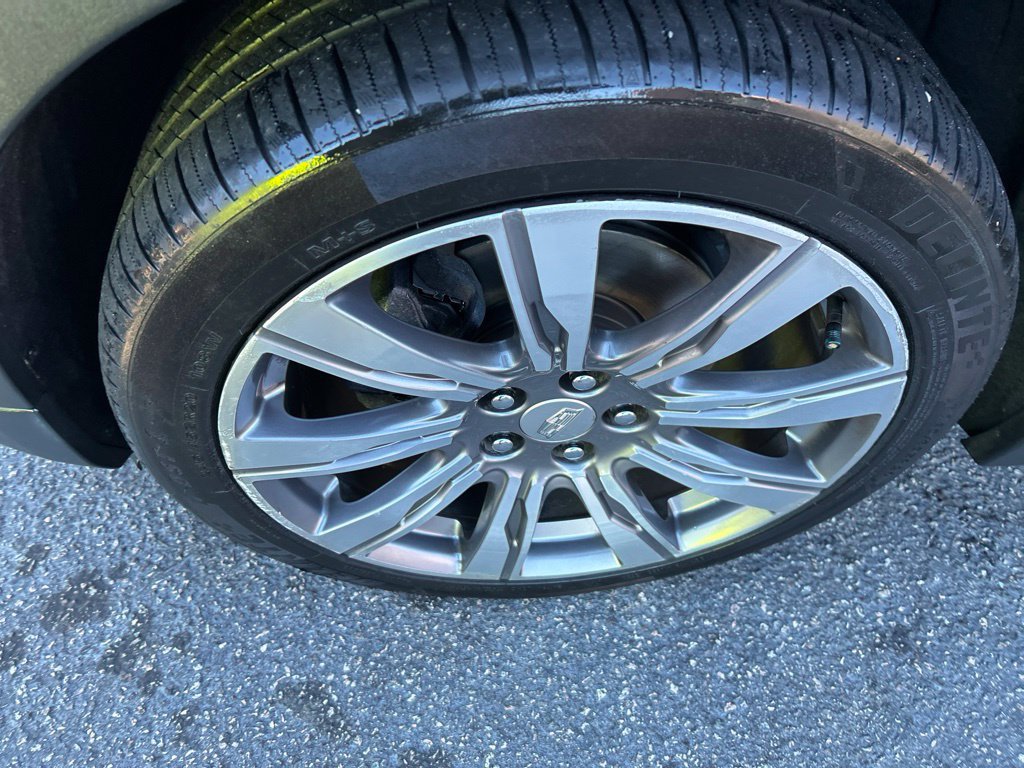 Used 2019 Cadillac XT4 Premium Luxury FWD image 9