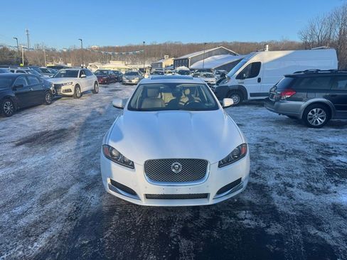 Used 2013 Jaguar XF 3.0 image 11